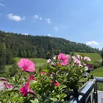 7 Tatra Glamp - Siec Noclegowa Tatra Glamp Apartmán *