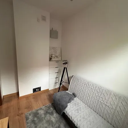 Appartement 7 *